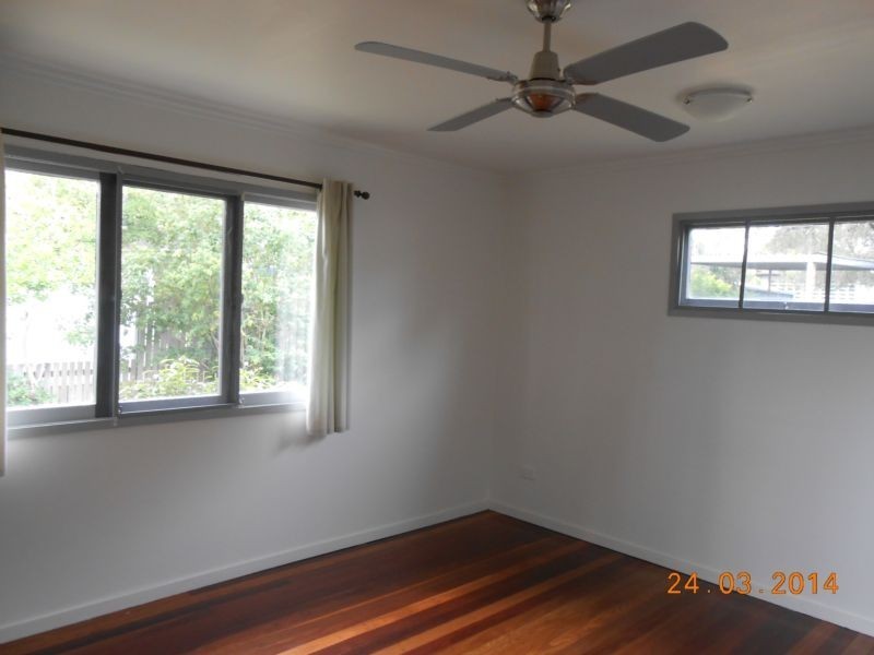 15 Lawson St, Oxley QLD 4075