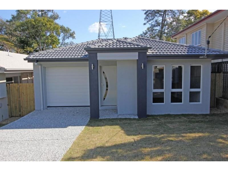 68 Strathaird Street, Darra QLD 4076