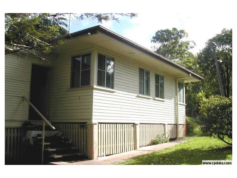 130 Dowding Street, Oxley QLD 4075