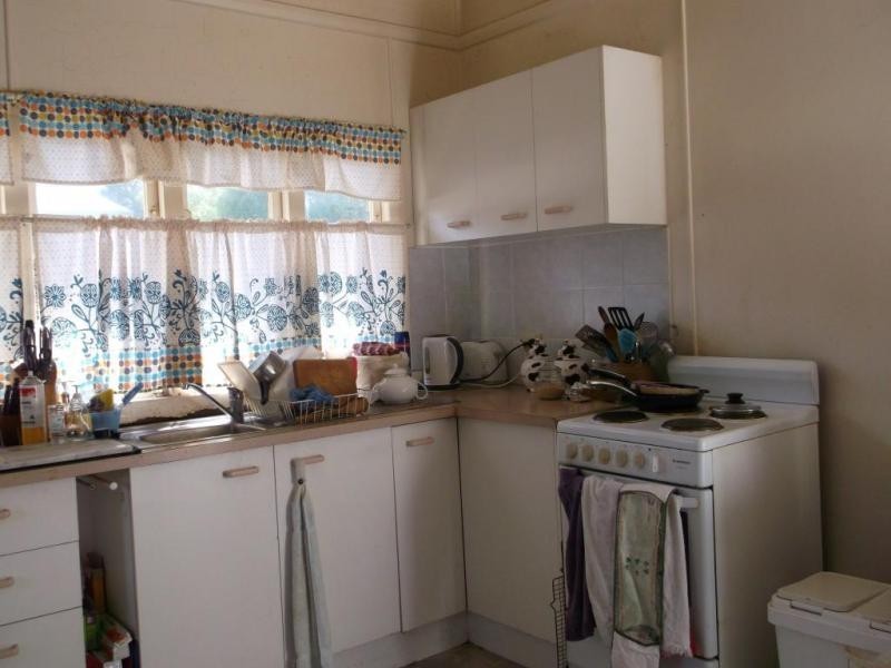 9 Edenvale Street, Oxley QLD 4075