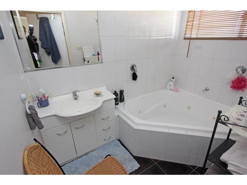 22 Avalon Street, Oxley QLD 4075