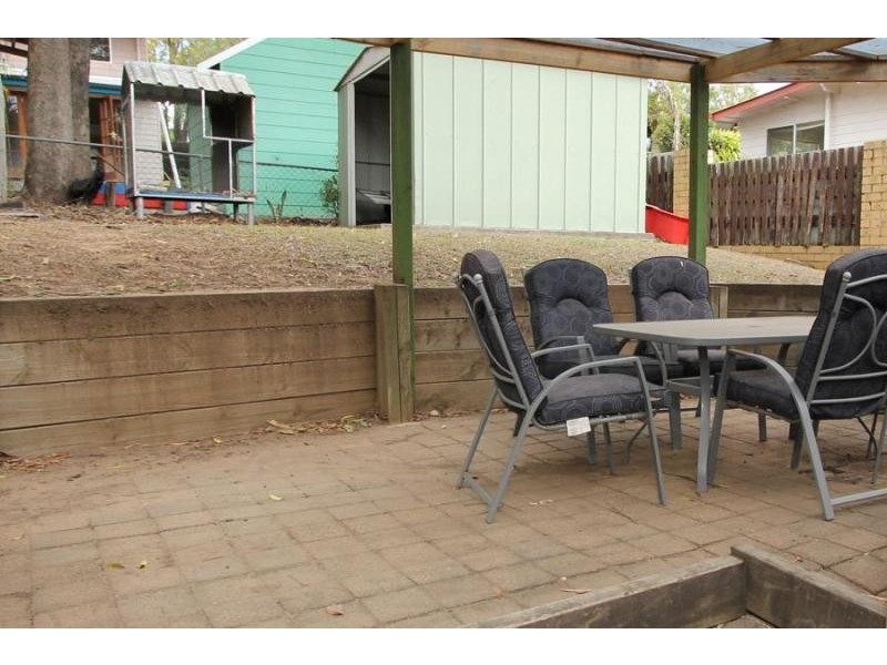 42 Venerable Street, Seventeen Mile Rocks QLD 4073
