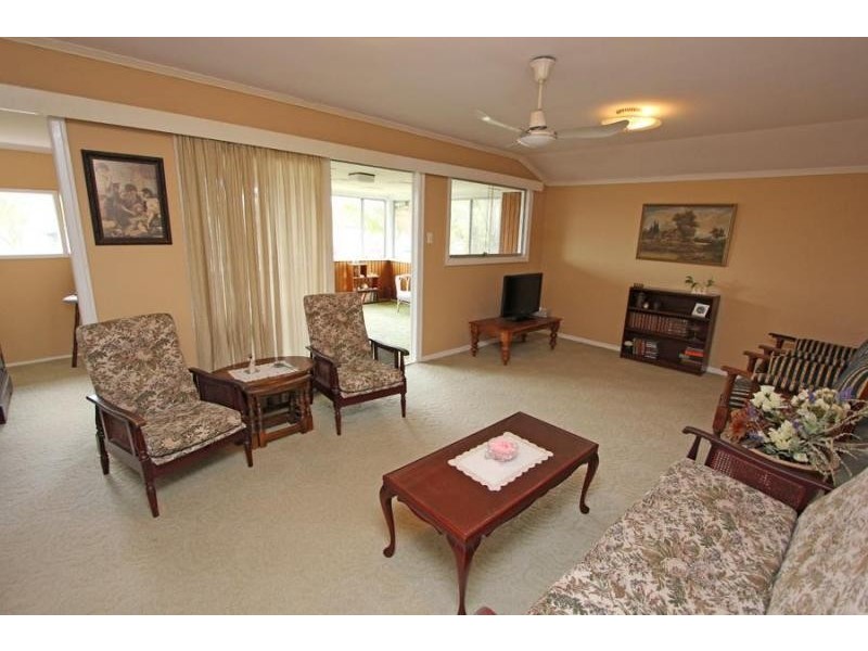 51 Price Street, Oxley QLD 4075