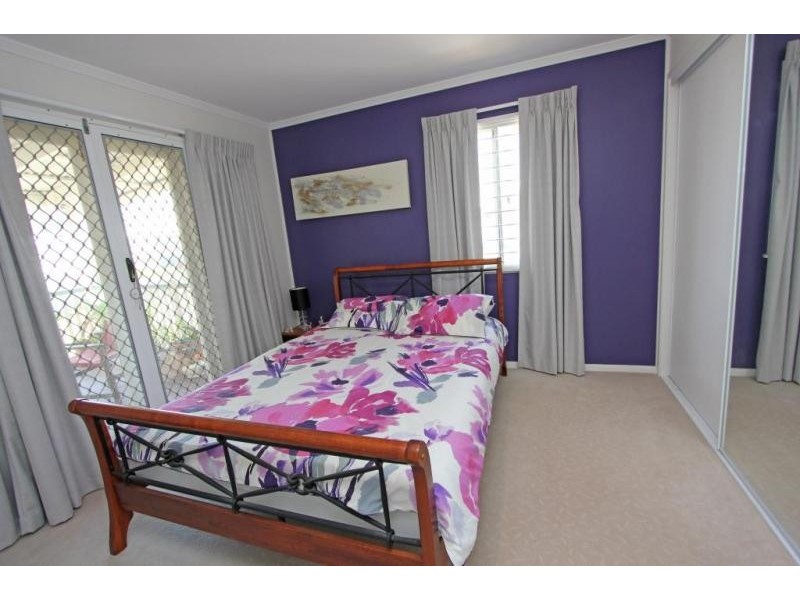 19 Gladstone Street, Oxley QLD 4075