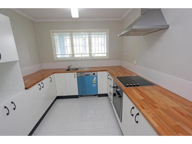 4 Yulan St, Inala QLD 4077