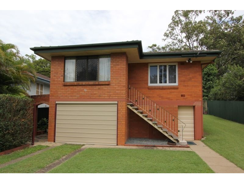 39 Avalon St, Oxley QLD 4075