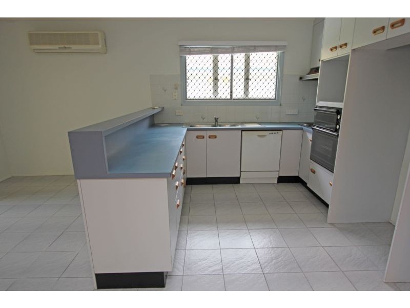 39 Avalon St, Oxley QLD 4075