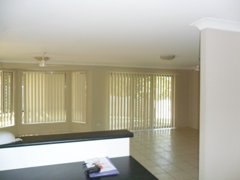 31 Florence Place, Oxley QLD 4075