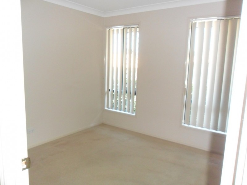 31 Florence Place, Oxley QLD 4075