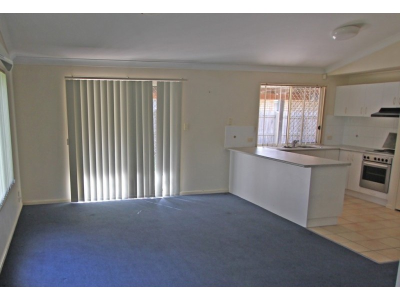 12 Birkenhead Crescent, Forest Lake QLD 4078