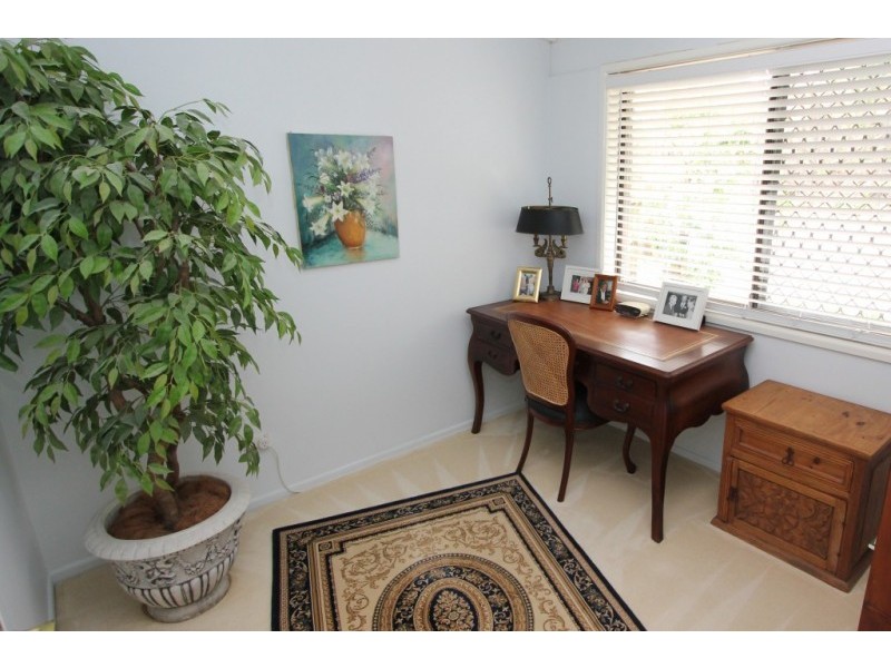 50 Carlyle Street, Seventeen Mile Rocks QLD 4073