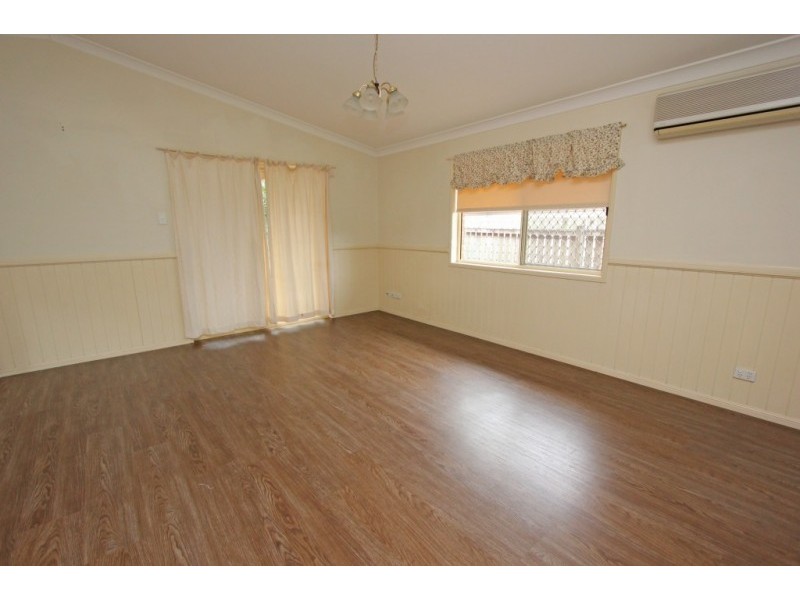 13 Turner St, Corinda QLD 4075