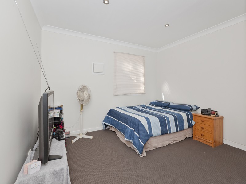 69 Marshall Road, Rocklea QLD 4106