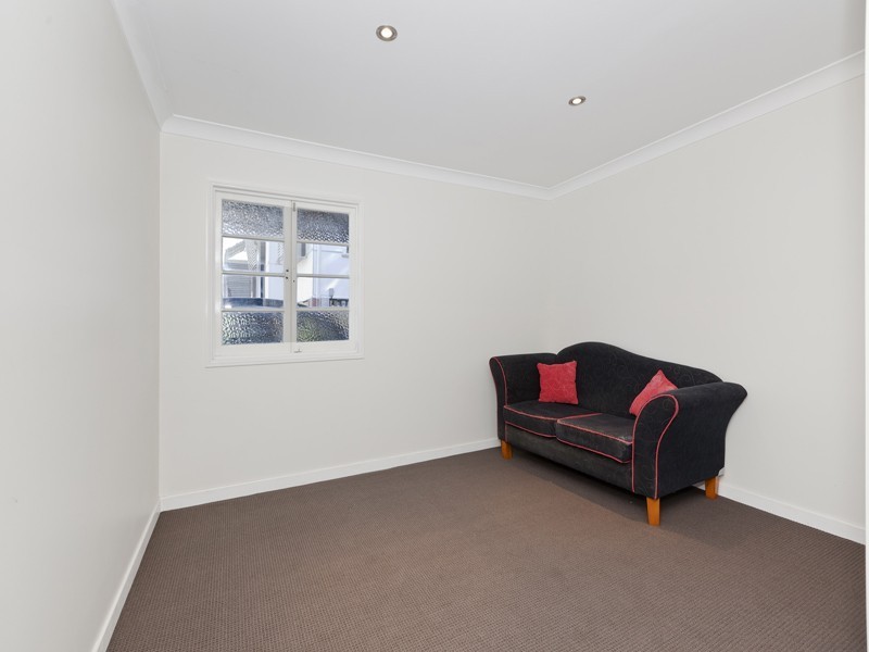 69 Marshall Road, Rocklea QLD 4106