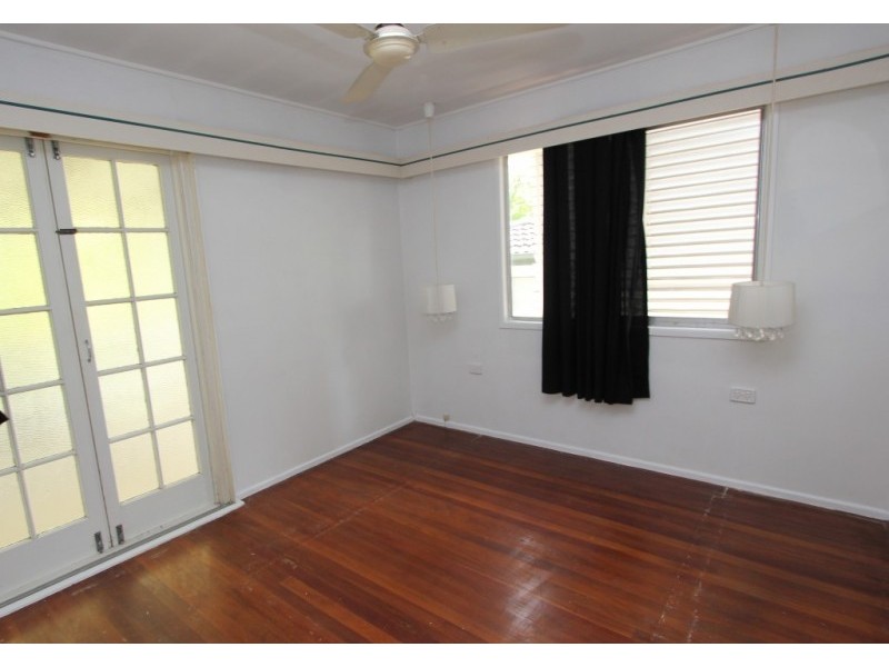 20 Teesdale St, Corinda QLD 4075