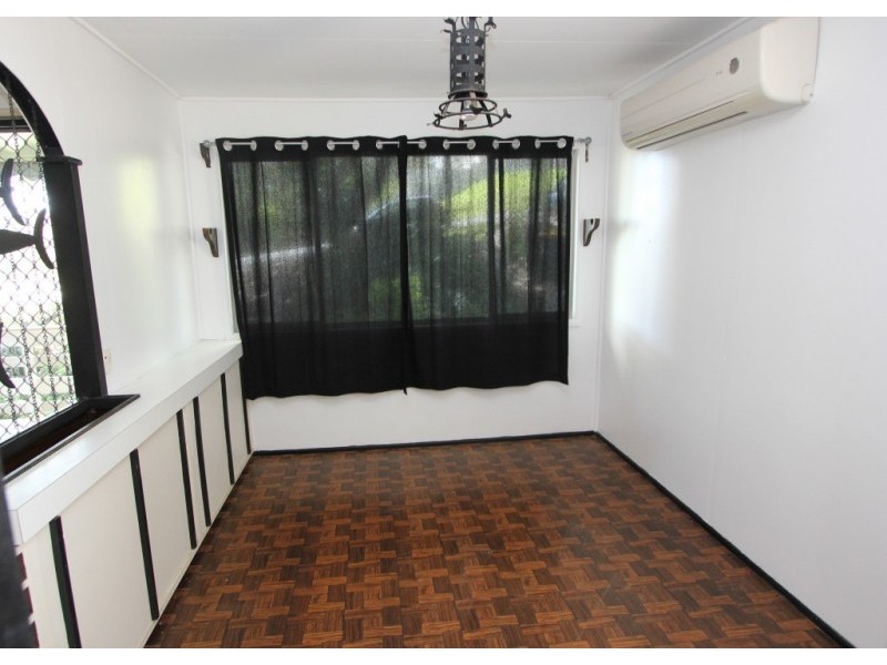 20 Teesdale St, Corinda QLD 4075