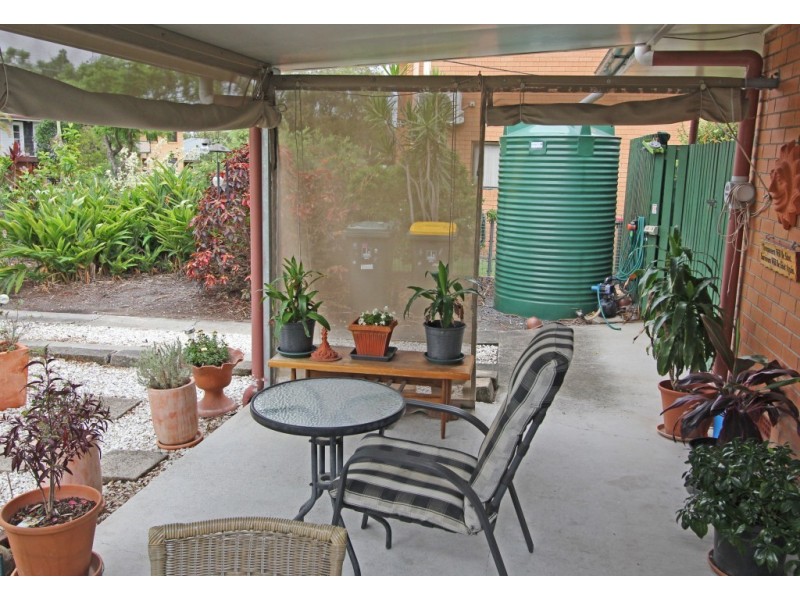 30 Harraden Street, Oxley QLD 4075