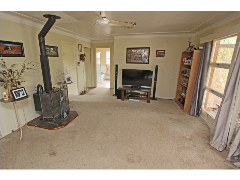 30 Harraden Street, Oxley QLD 4075