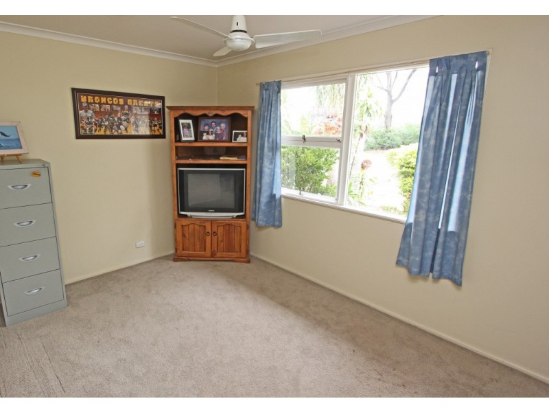 30 Harraden Street, Oxley QLD 4075