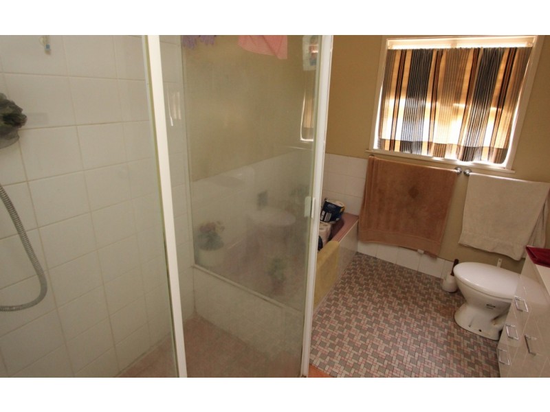 30 Harraden Street, Oxley QLD 4075