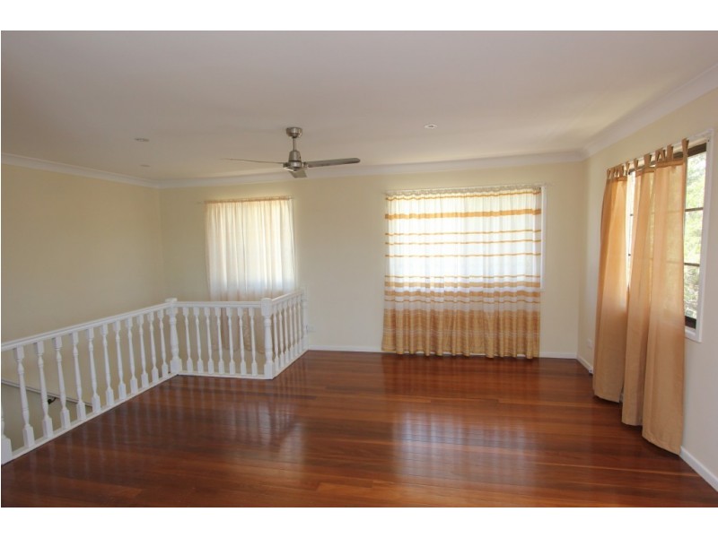 25 Rinora St, Corinda QLD 4075