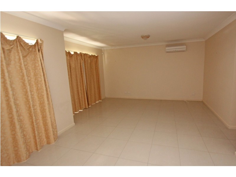 23 Labelle St, Springfield Lakes QLD 4300