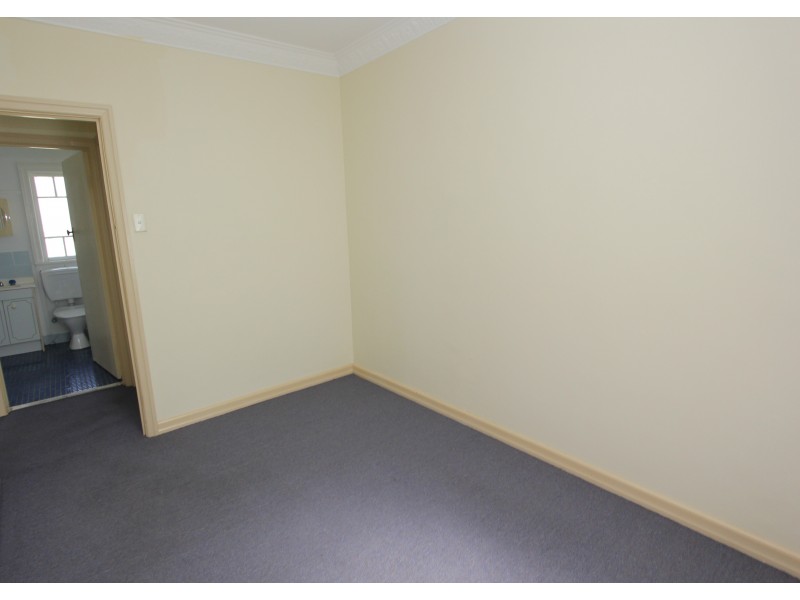 60 Price St, Oxley QLD 4075