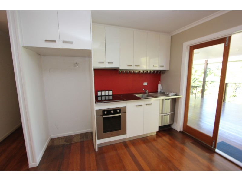 224 Seventeen Miles Rock Rd, Oxley QLD 4075