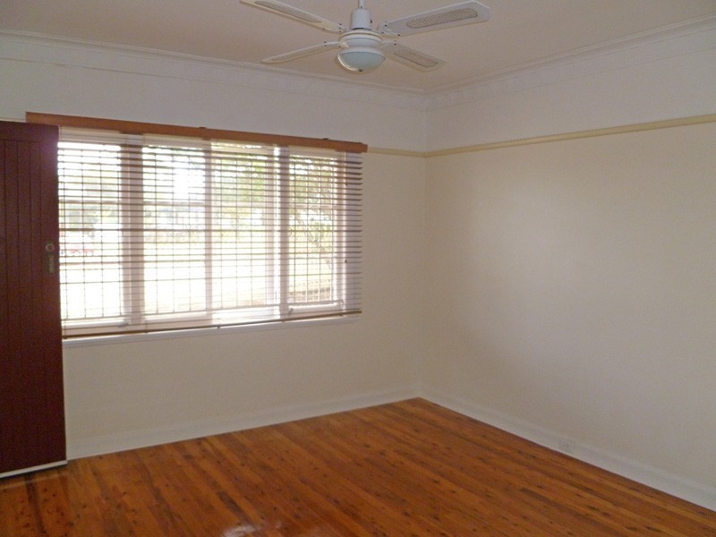 13 Cyclamen Street, Inala QLD 4077