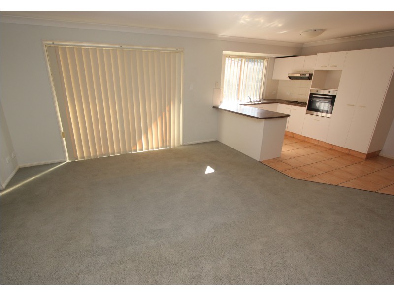 40 Gleneagles Crescent, Oxley QLD 4075