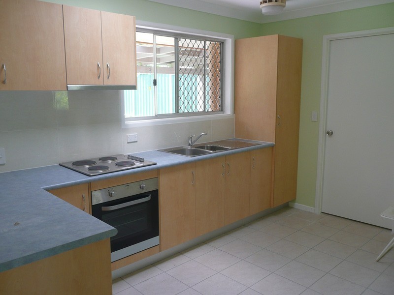 15 Aldersgate St, Oxley QLD 4075