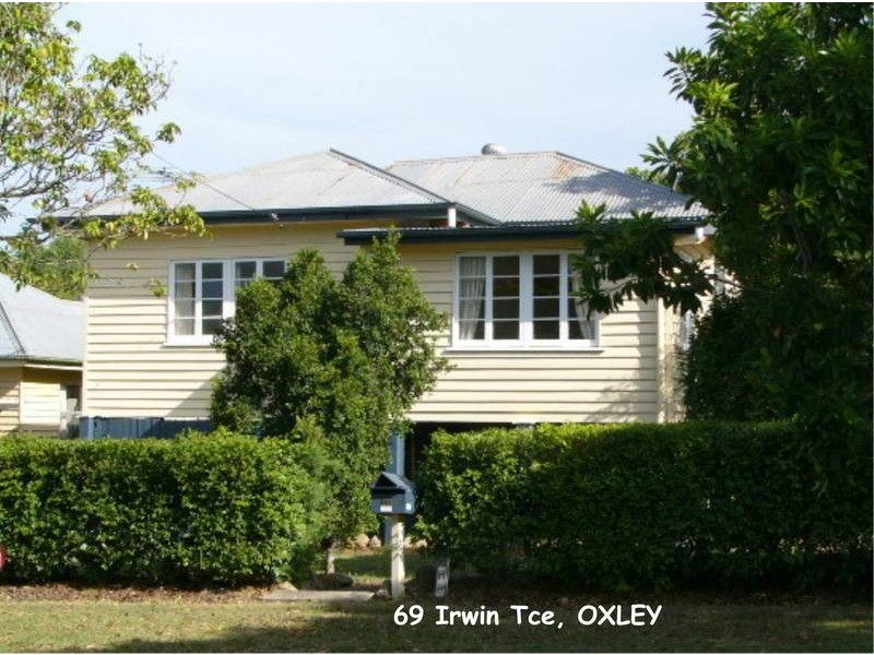 69 Irwin Tce, Oxley QLD 4075