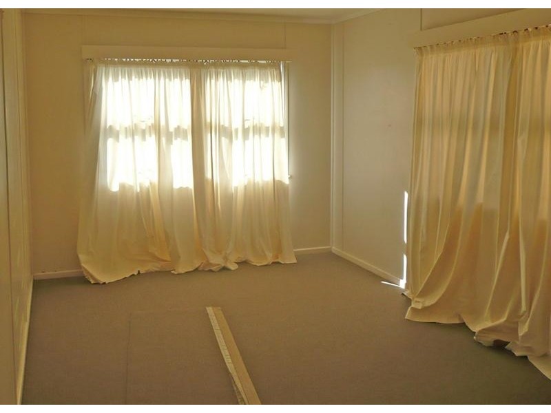 817 Oxley Rd, Corinda QLD 4075