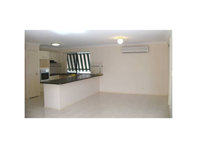 3 Selkirk Cl, Oxley QLD 4075
