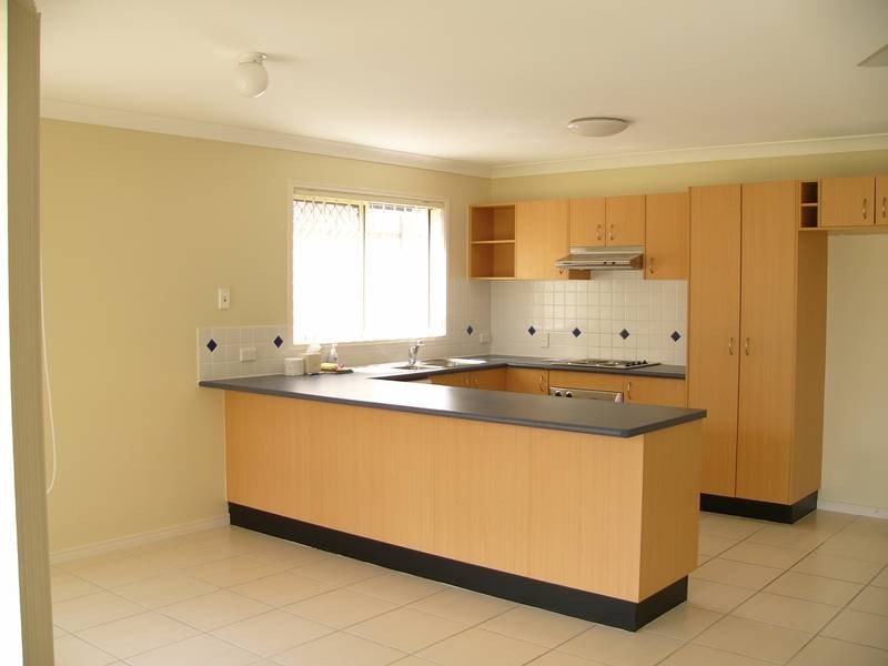 13 Benarkin St, Forest Lake QLD 4078