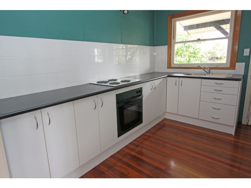 30 Jutland St, Oxley QLD 4075