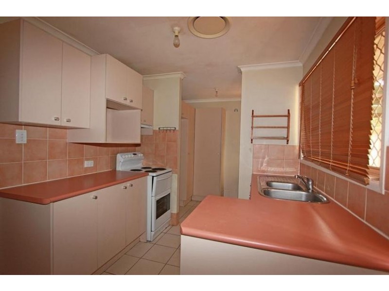 1 Surveyor St, Seventeen Mile Rocks QLD 4073