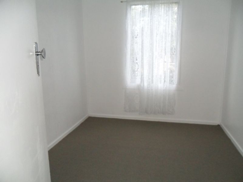 63 Englefield Rd, Oxley QLD 4075