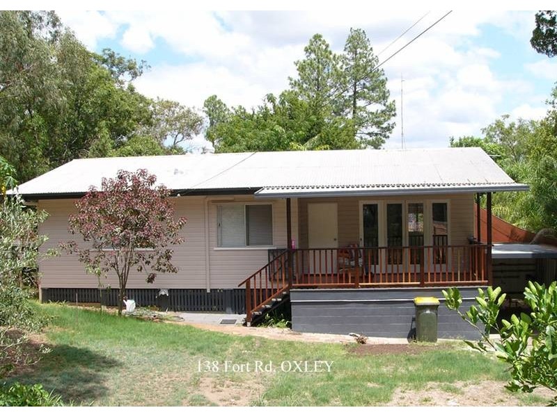 138 Fort Rd, Oxley QLD 4075