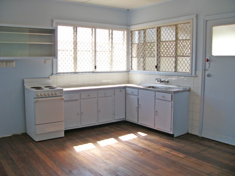 9 Scotts Rd, Darra QLD 4076