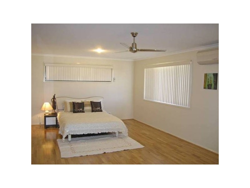 20 Sunningdale Street, Oxley QLD 4075