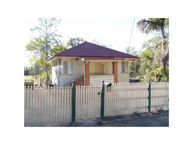 Dowding Street, Oxley QLD 4075