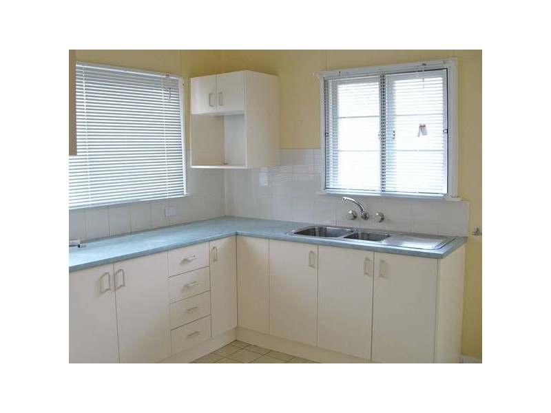 49 Colwel St, Oxley QLD 4075