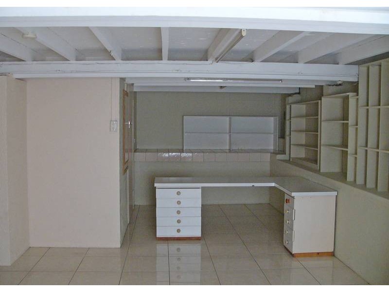 218 Englefield Rd, Oxley QLD 4075