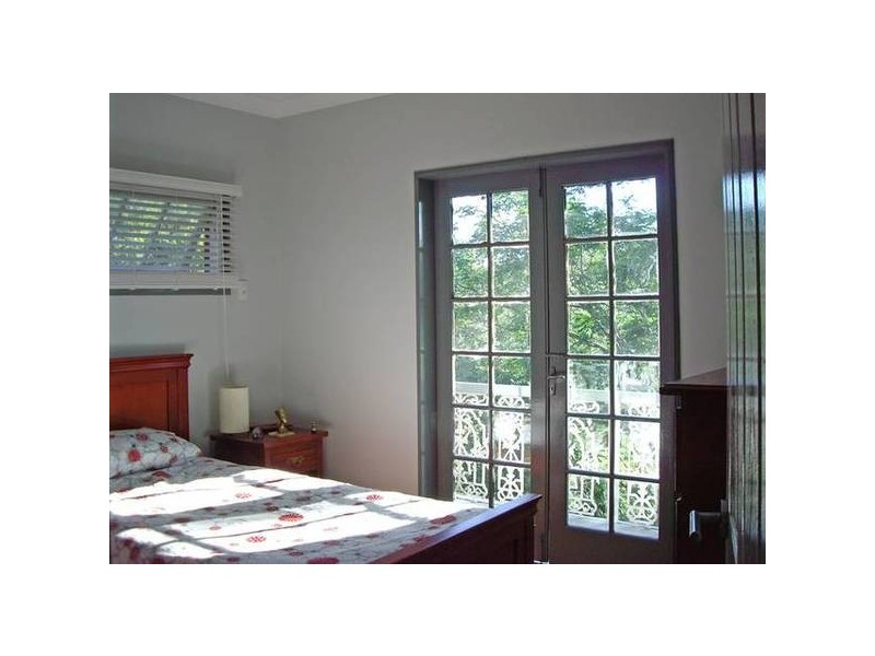 68 Blackheath Road, Oxley QLD 4075