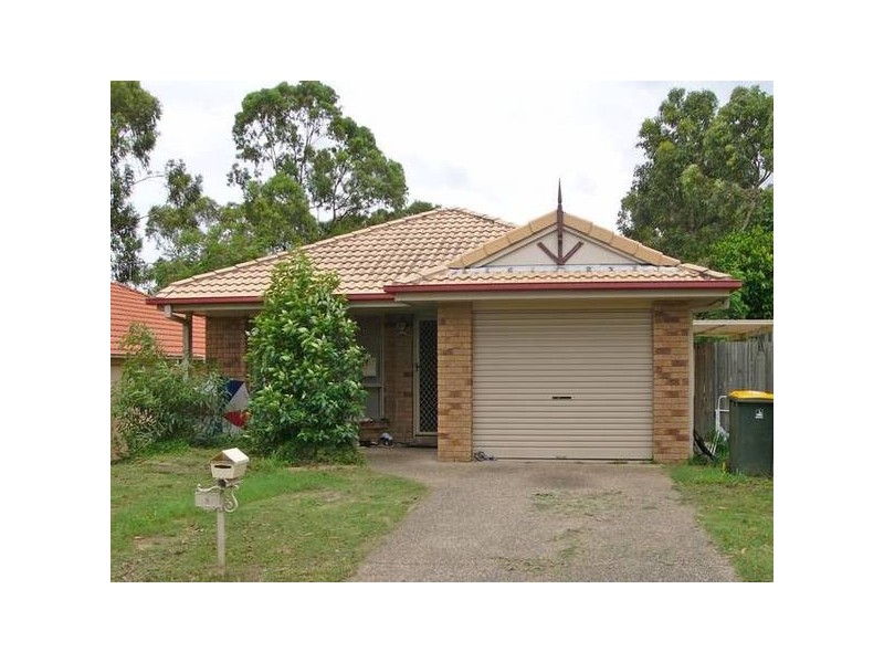 8 Sarabah Place, Forest Lake QLD 4078