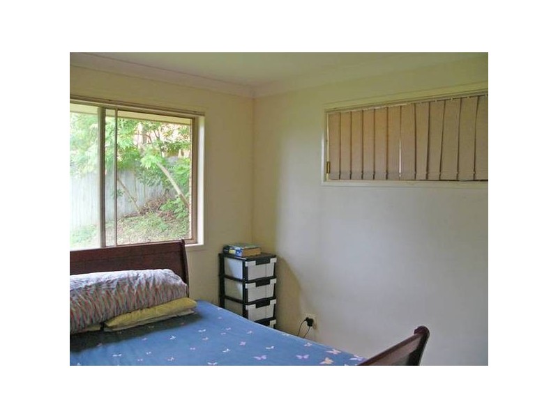 8 Sarabah Place, Forest Lake QLD 4078