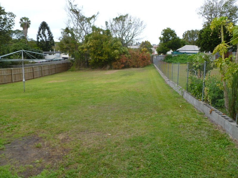 16 Southern Cross Ave, Darra QLD 4076