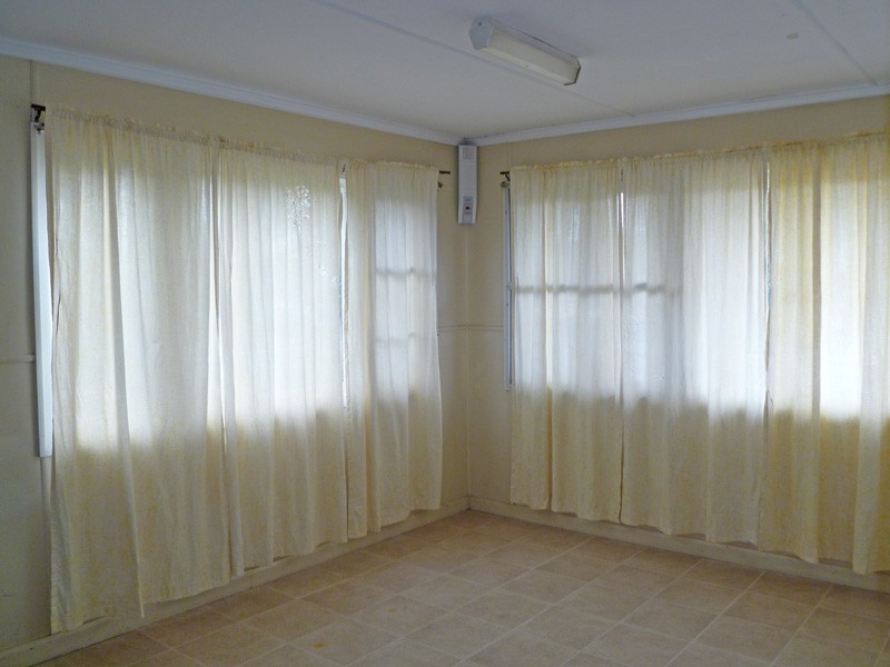 16 Southern Cross Ave, Darra QLD 4076