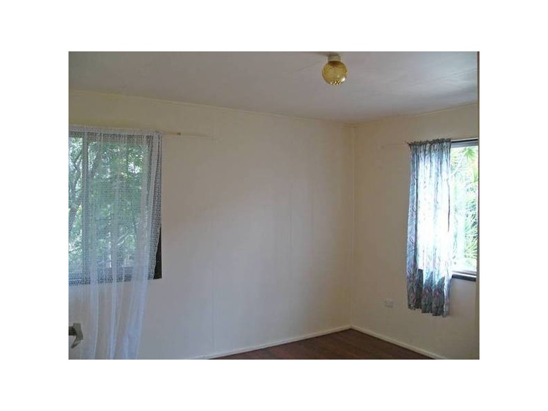 24 Argyle Street, Seventeen Mile Rocks QLD 4073